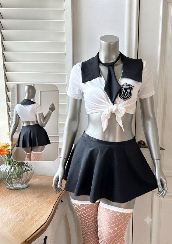 Costume