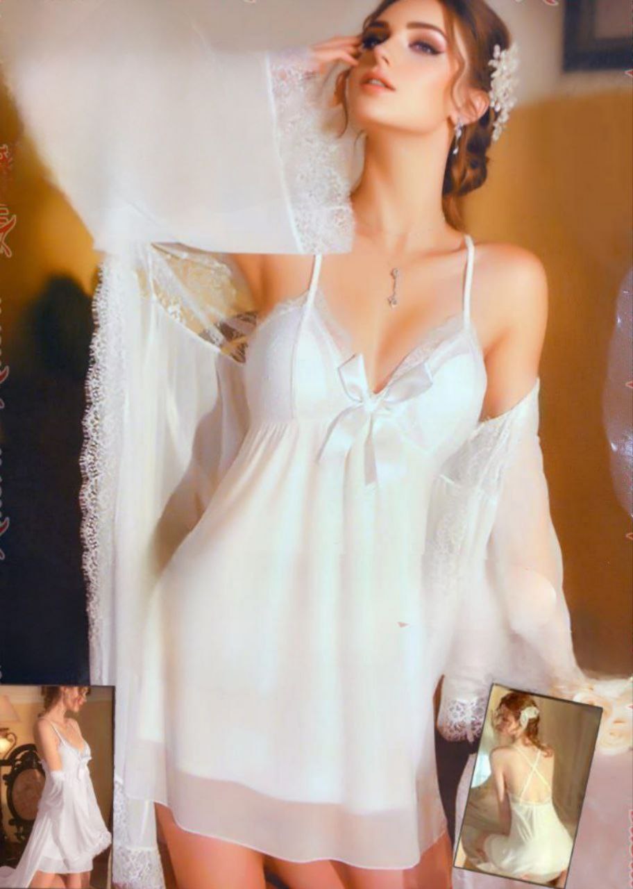 Short Lingerie with Robe