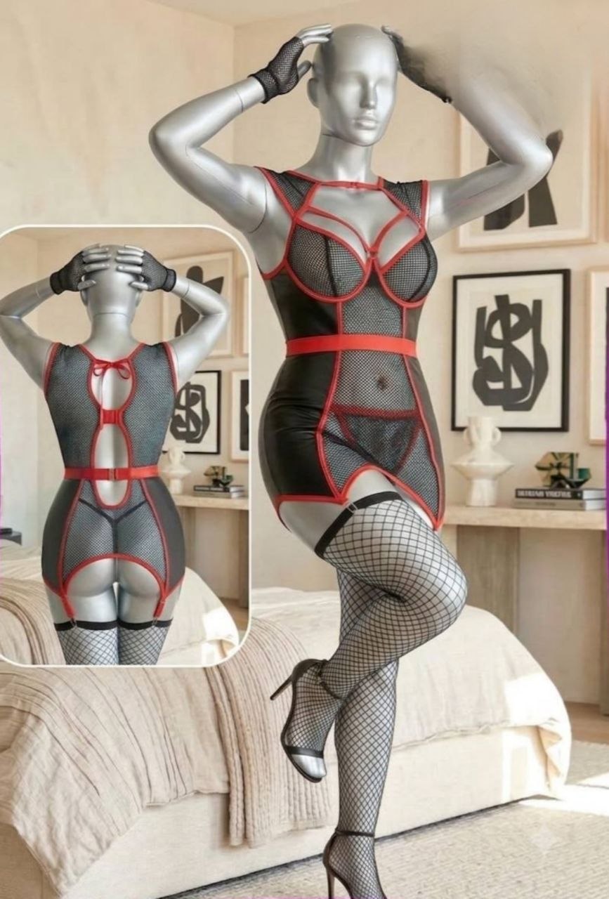 Costume