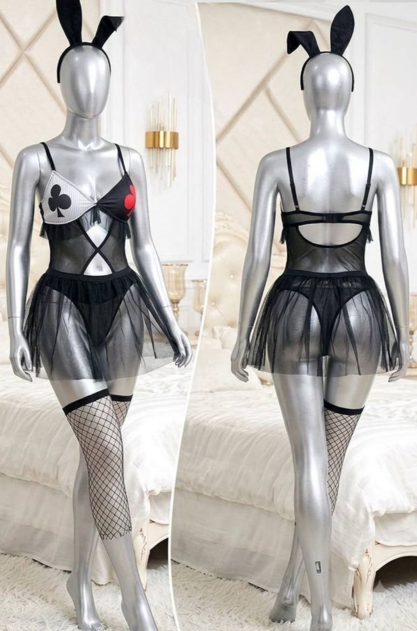 Costume