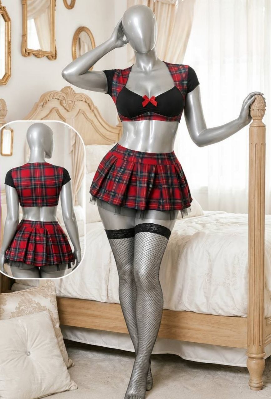 Costume