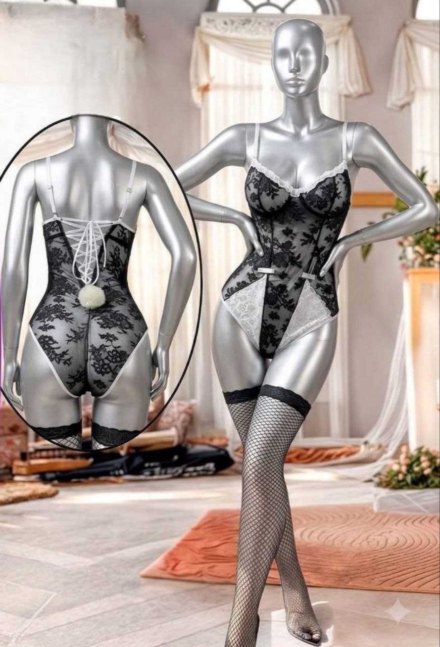 Costume