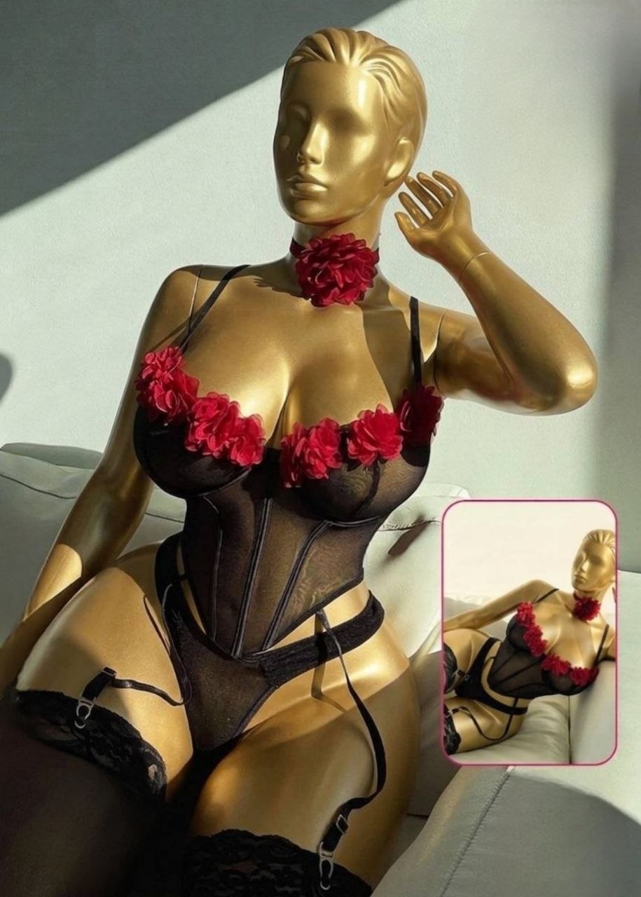 Costume