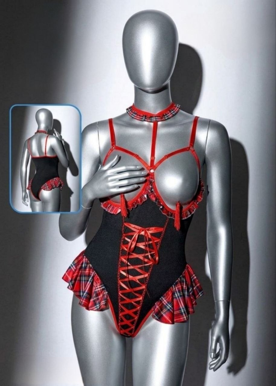 Costume