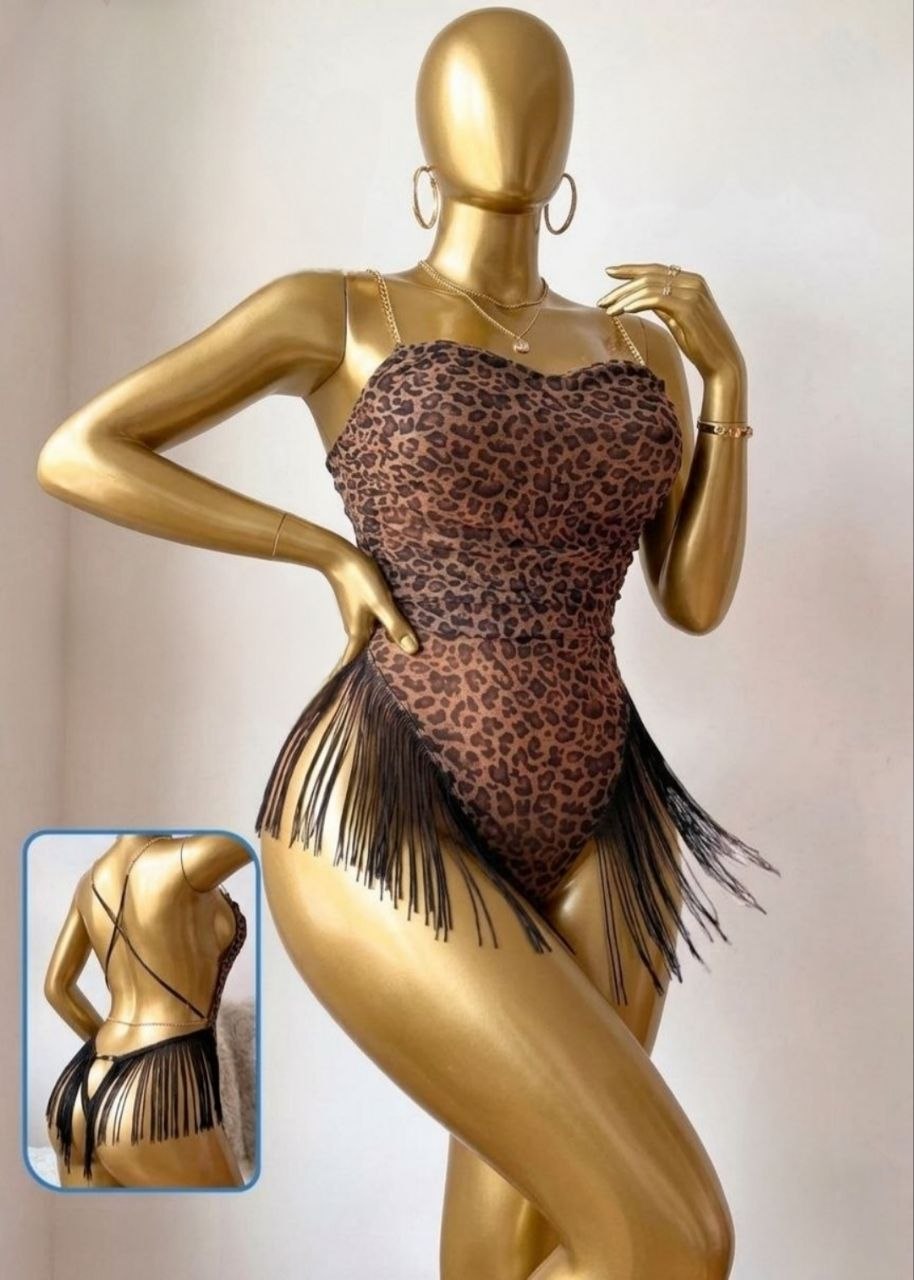 Costume