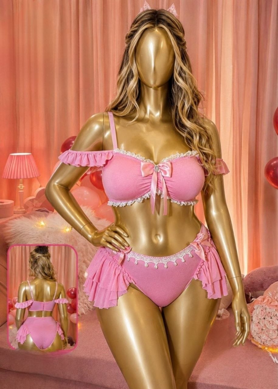 Costume