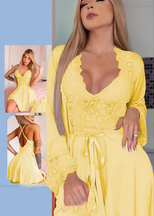 Short Lingerie With Robe