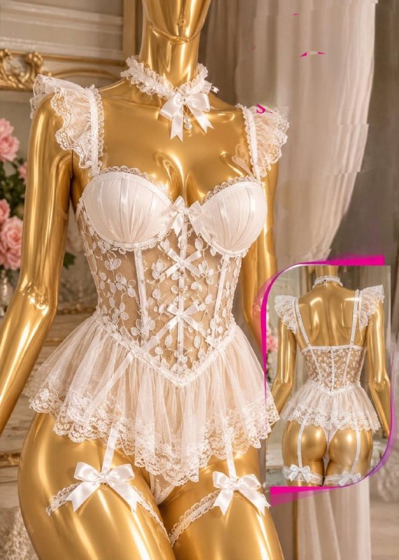 Costume