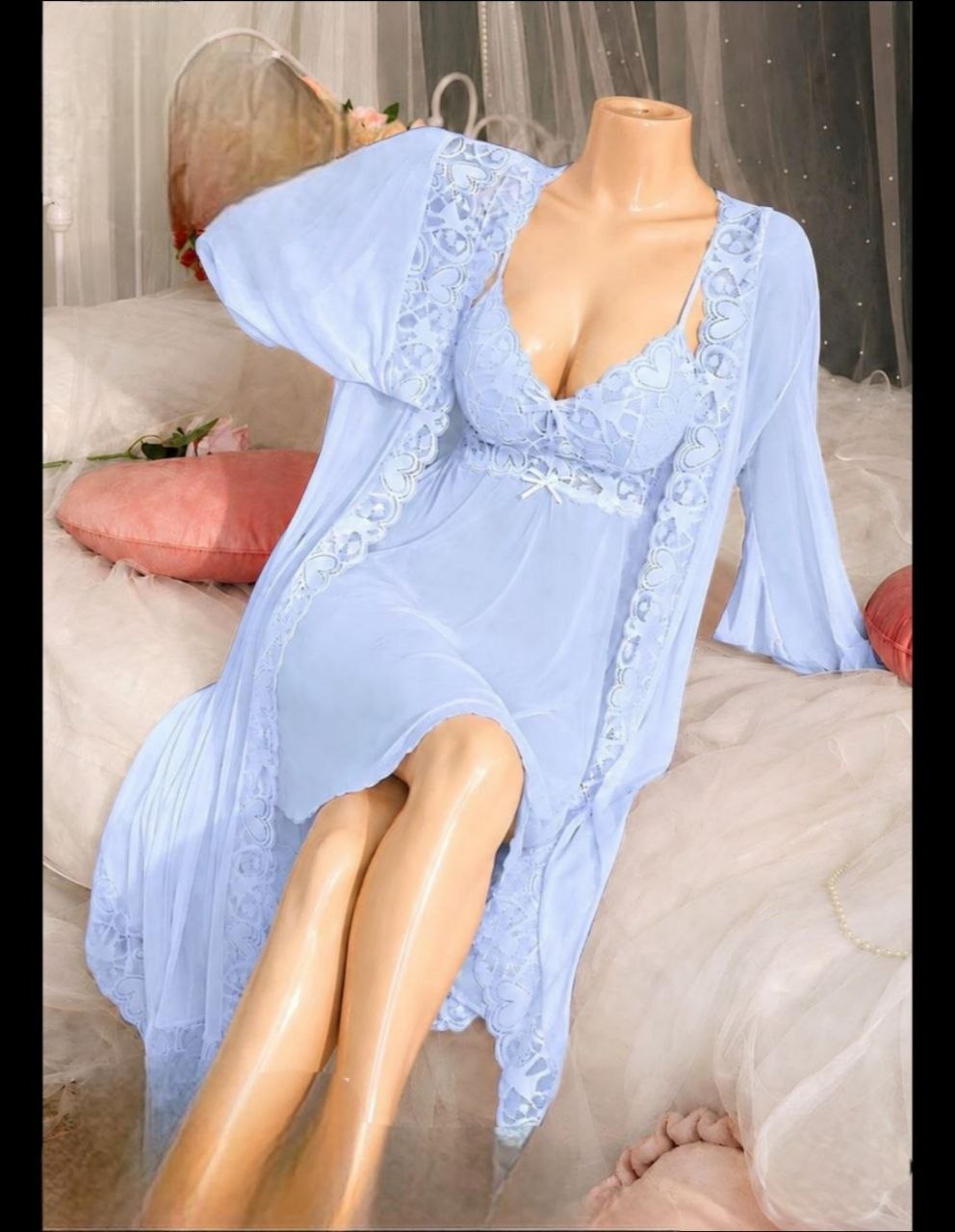 Short Lingerie With Robe
