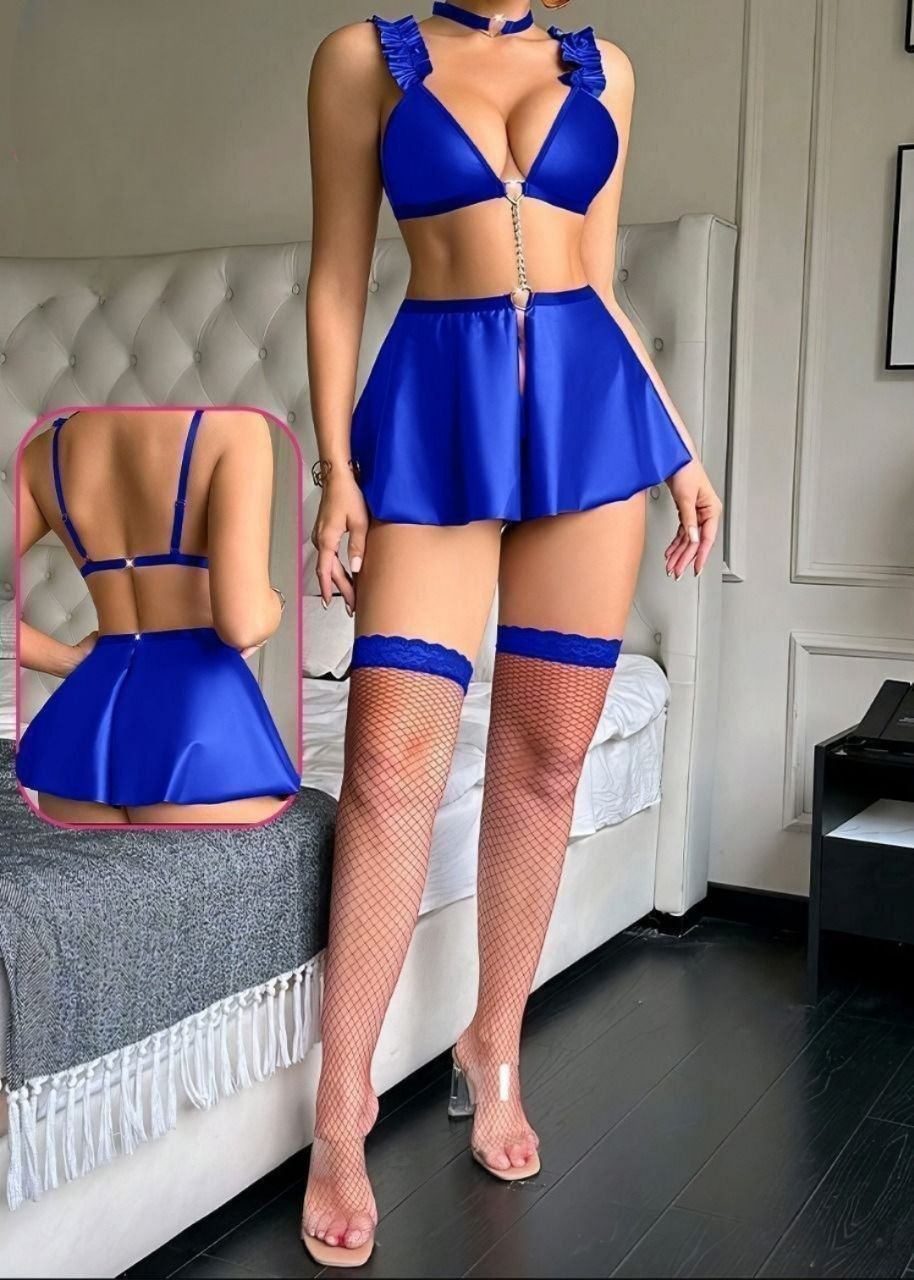 Costume