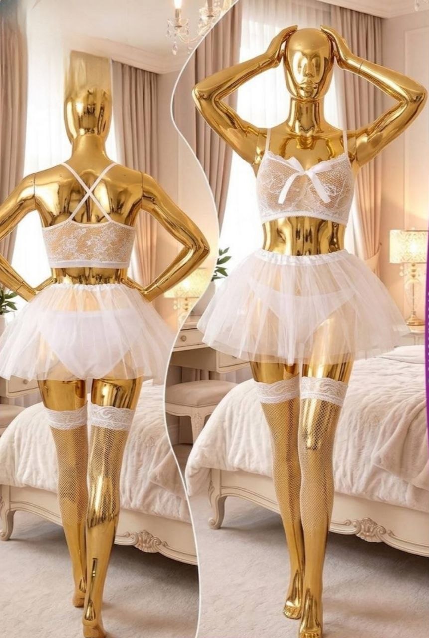 Costume