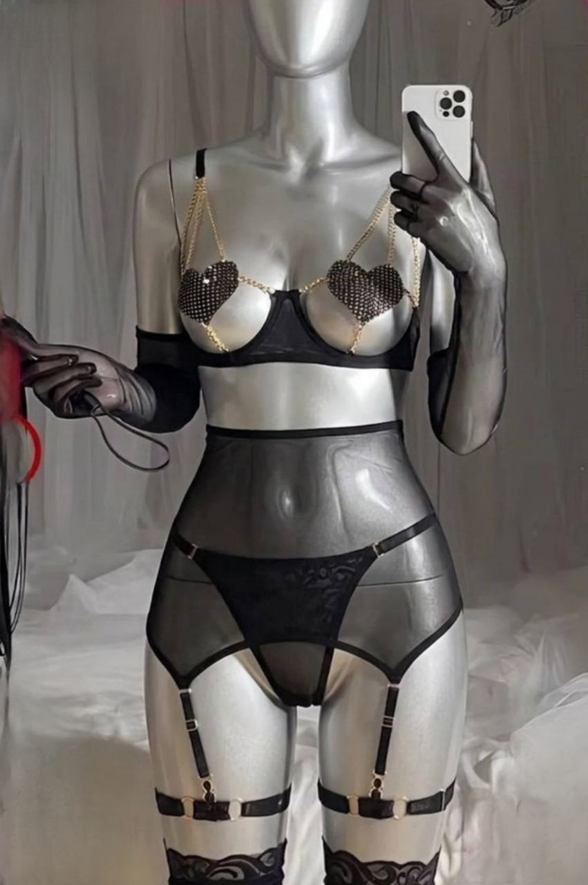 Costume