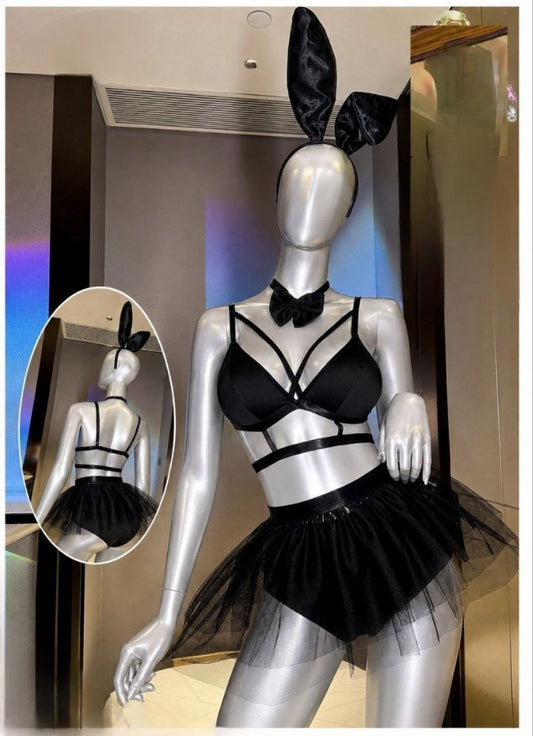 Costume