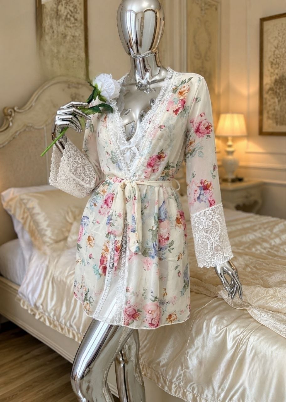 Short Lingerie with robe