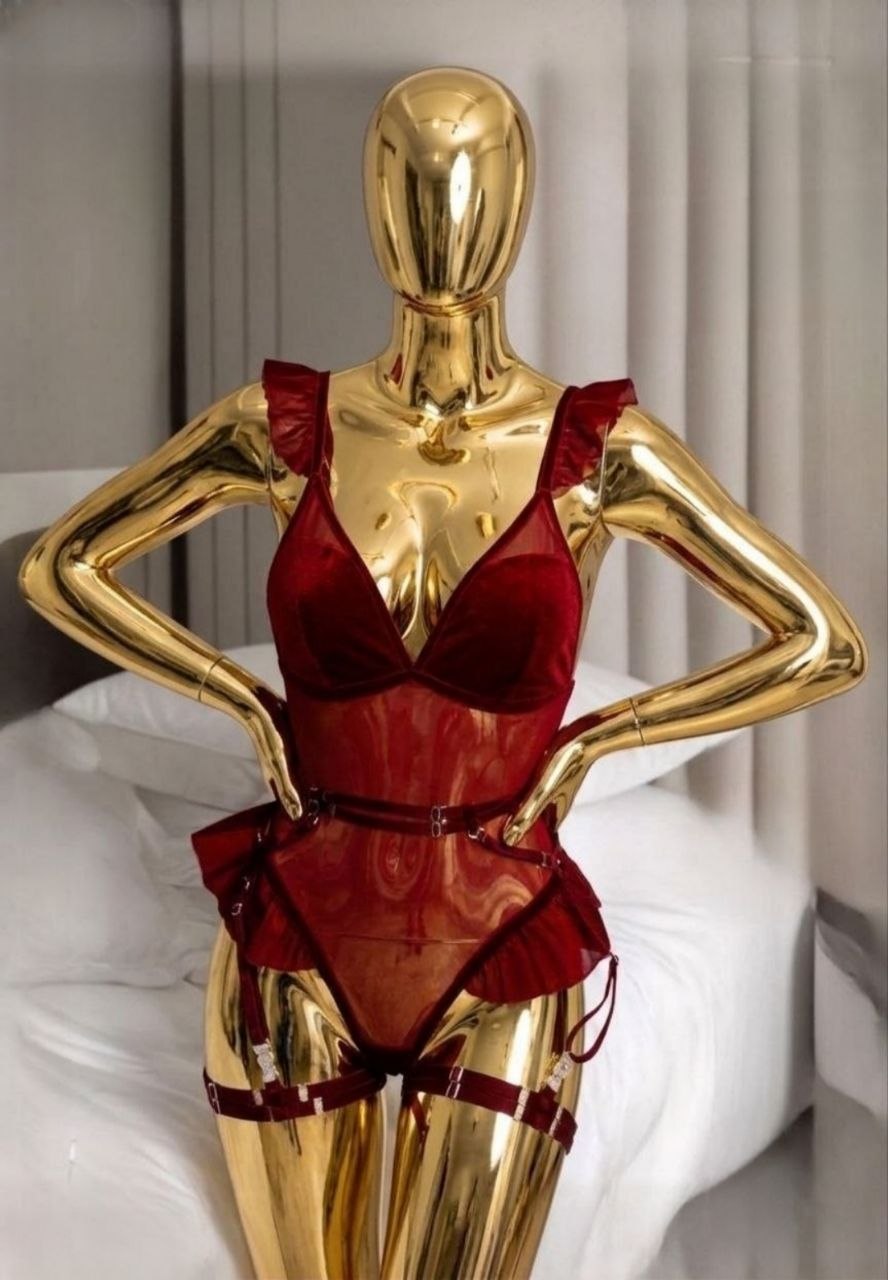 Costume