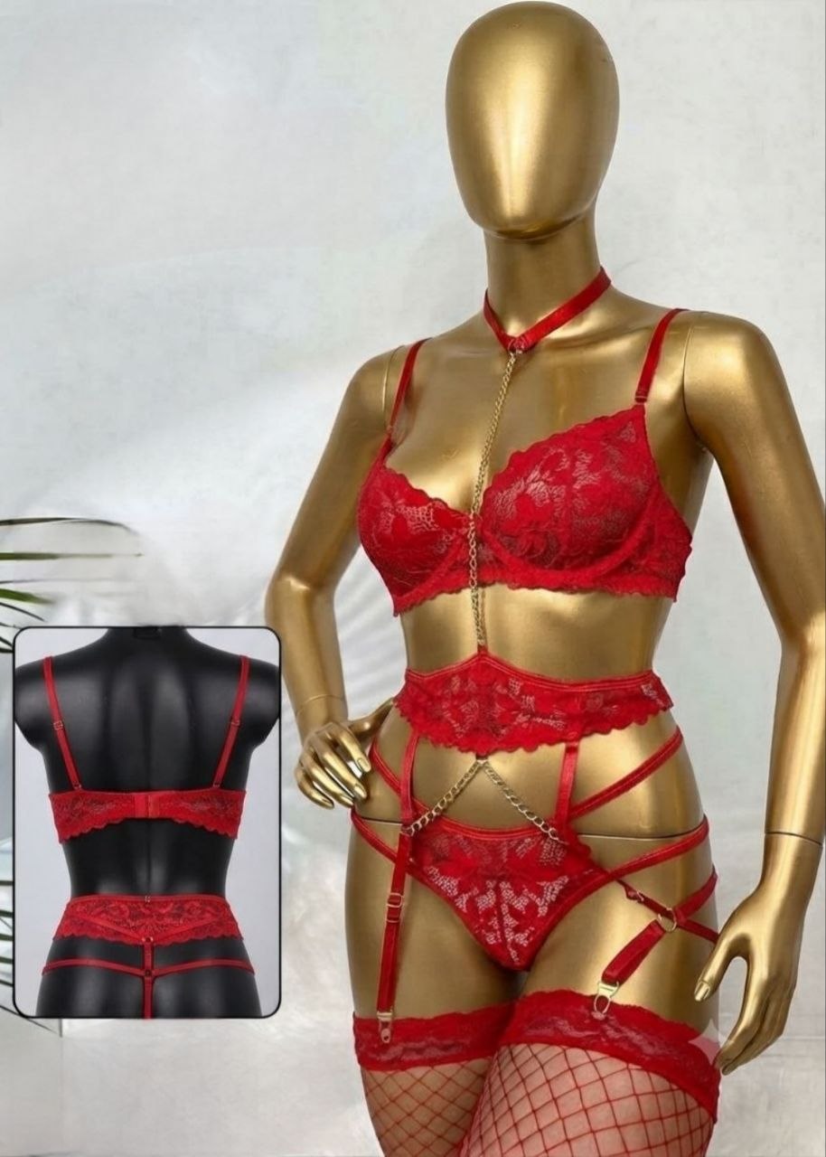 Costume