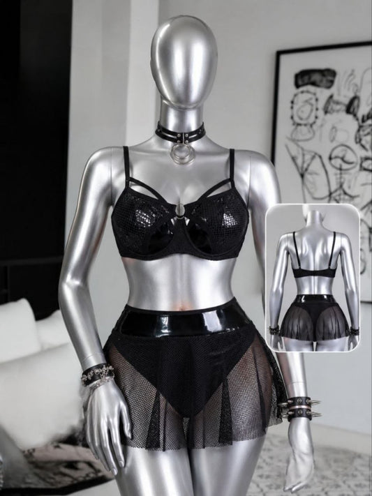 Costume