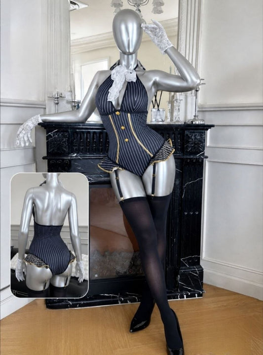 Costume