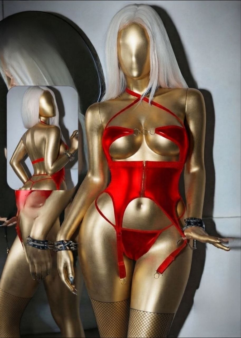 Costume