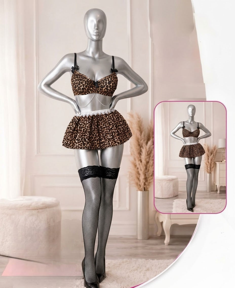 Costume